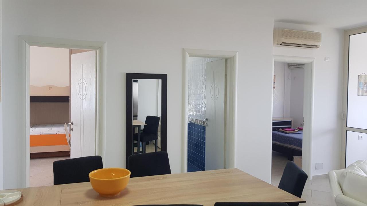 M&I Beach Apartment With Sea View ดูร์เรส ภายนอก รูปภาพ